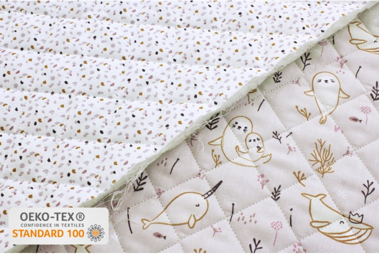 TISSU MATELASSÉ BALEINES OTARIES NARVALS VIOLET TISSU MATELASSÉ BALEINES OTARIES NARVALS VIOLET