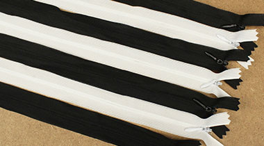 Fermetures à glissière invisibles ajustables non séparables