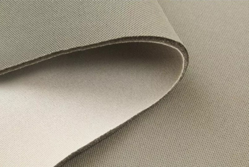 Ciel de toit automobile